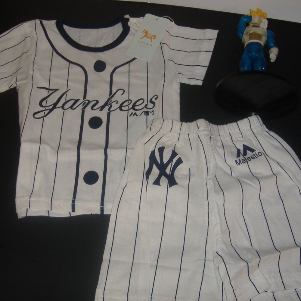 🖤🖤Striped Baby Boy Clothes Summer 6-9 months